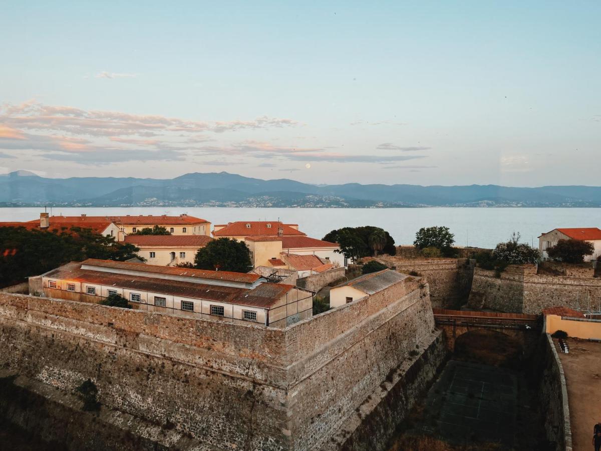 Hotel San Carlu Citadelle Ajaccio Ajaccio  Esterno foto